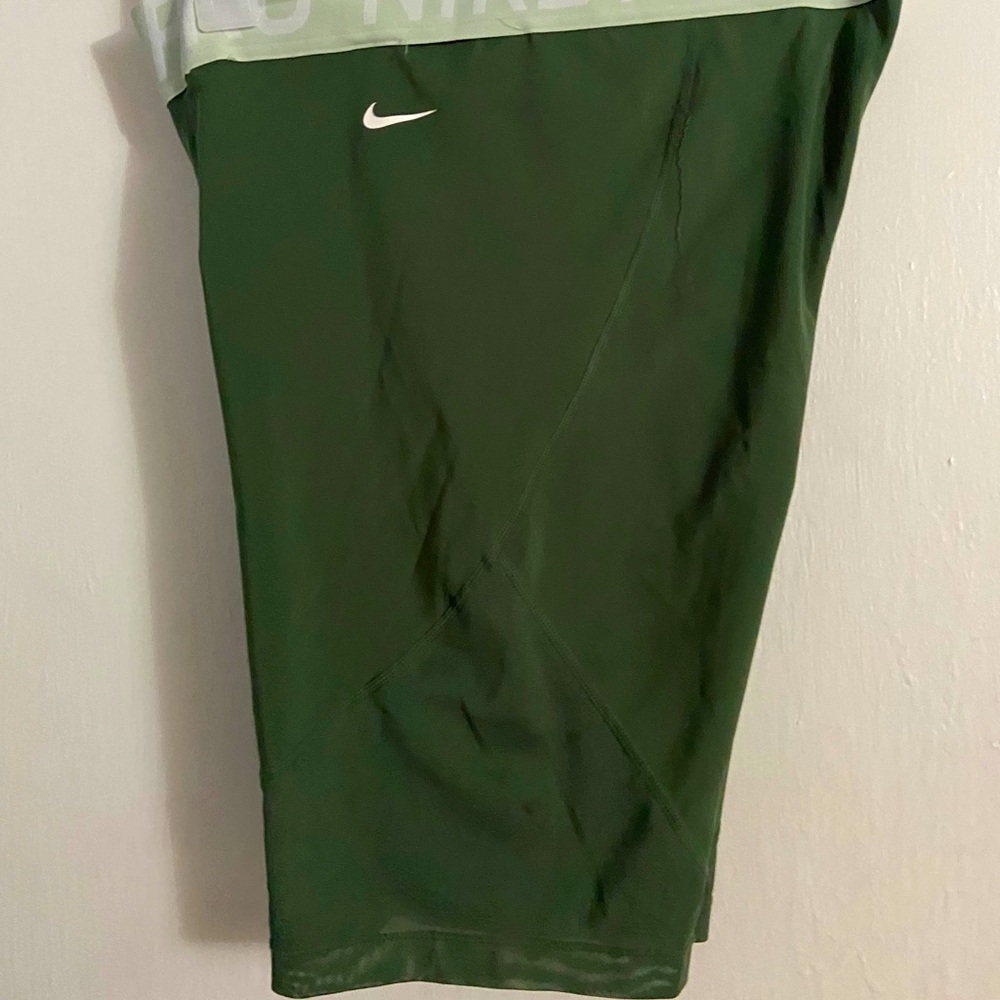 Green Nike pro shorts